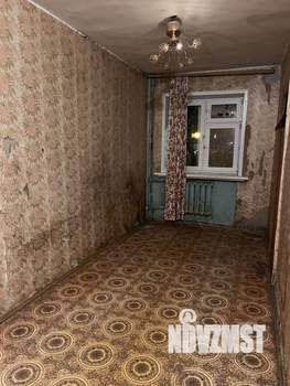 2-к квартира, вторичка, 42м2, 1/5 этаж