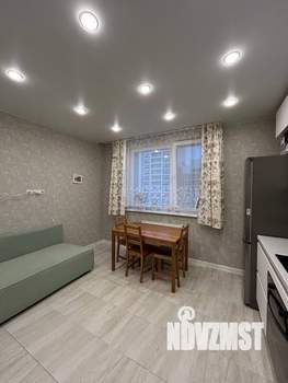 1-к квартира, вторичка, 40м2, 10/17 этаж