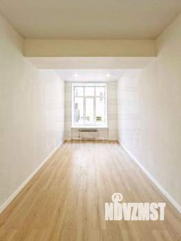 Студия квартира, вторичка, 20м2, 1/4 этаж