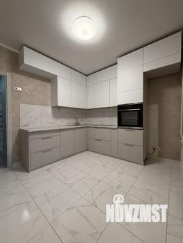 2-к квартира, вторичка, 58м2, 7/25 этаж