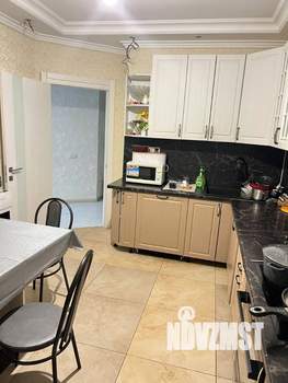 4-к квартира, вторичка, 119м2, 14/17 этаж