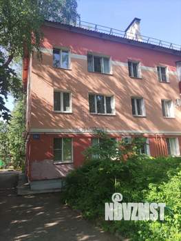 3-к квартира, вторичка, 53м2, 1/3 этаж