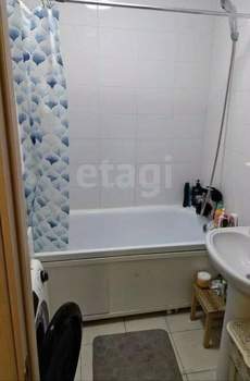 2-к квартира, вторичка, 42м2, 8/25 этаж