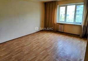 3-к квартира, вторичка, 55м2, 7/9 этаж