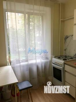 2-к квартира, вторичка, 40м2, 1/5 этаж