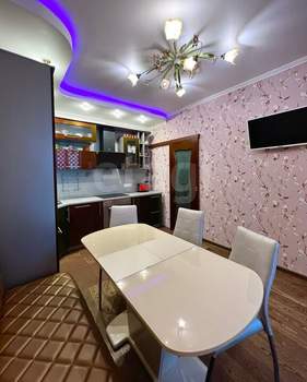 3-к квартира, вторичка, 81м2, 3/18 этаж