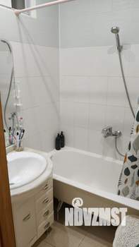 3-к квартира, вторичка, 57м2, 9/9 этаж