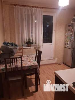 2-к квартира, вторичка, 62м2, 8/25 этаж