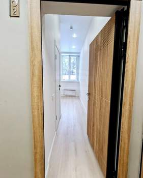 Студия квартира, вторичка, 12м2, 1/4 этаж