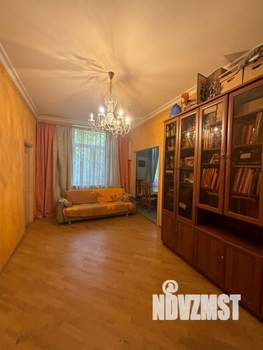 3-к квартира, вторичка, 64м2, 2/5 этаж