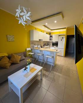 2-к квартира, вторичка, 56м2, 3/17 этаж