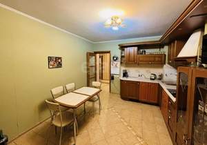 3-к квартира, вторичка, 79м2, 9/14 этаж