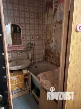 2-к квартира, вторичка, 42м2, 5/5 этаж