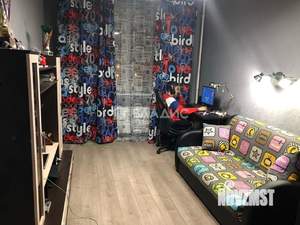 3-к квартира, вторичка, 74м2, 5/18 этаж