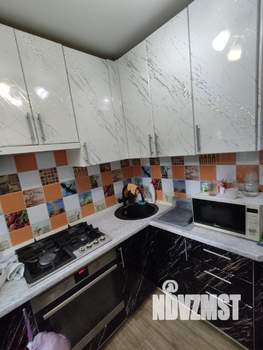 3-к квартира, вторичка, 50м2, 1/5 этаж