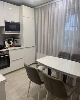 3-к квартира, вторичка, 80м2, 5/25 этаж