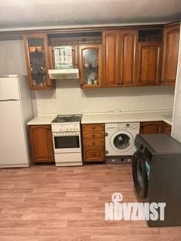 2-к квартира, вторичка, 54м2, 9/16 этаж
