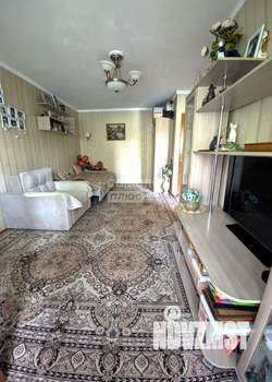 2-к квартира, вторичка, 43м2, 4/4 этаж