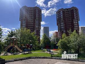 4-к квартира, вторичка, 132м2, 13/17 этаж
