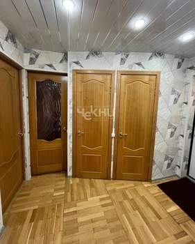 3-к квартира, вторичка, 58м2, 5/5 этаж