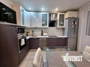 2-к квартира, вторичка, 65м2, 11/23 этаж