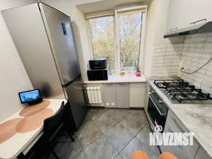 2-к квартира, вторичка, 45м2, 5/5 этаж