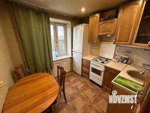 2-к квартира, вторичка, 42м2, 9/9 этаж