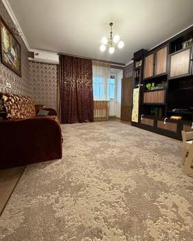 4-к квартира, вторичка, 75м2, 9/9 этаж