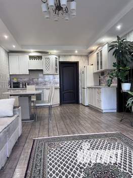 3-к квартира, вторичка, 90м2, 2/25 этаж