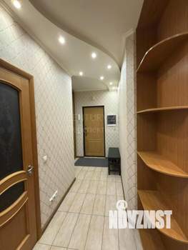 2-к квартира, вторичка, 63м2, 7/17 этаж