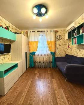 3-к квартира, вторичка, 81м2, 3/18 этаж