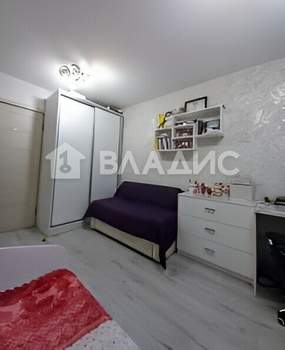 2-к квартира, вторичка, 42м2, 1/5 этаж
