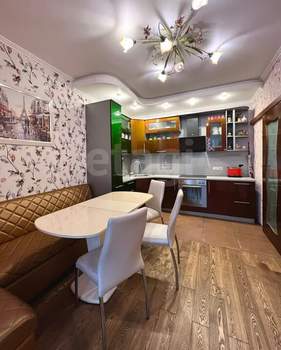 3-к квартира, вторичка, 81м2, 3/18 этаж