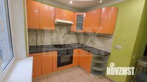3-к квартира, вторичка, 52м2, 1/9 этаж