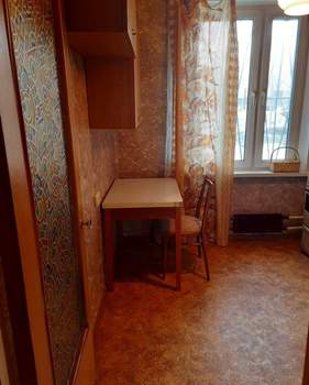 3-к квартира, вторичка, 53м2, 1/9 этаж