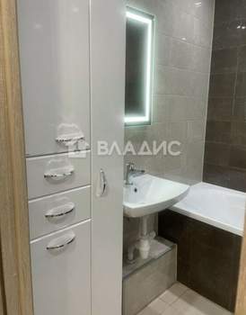 2-к квартира, вторичка, 58м2, 2/26 этаж