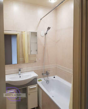 1-к квартира, вторичка, 42м2, 4/18 этаж