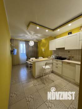 2-к квартира, вторичка, 56м2, 3/17 этаж