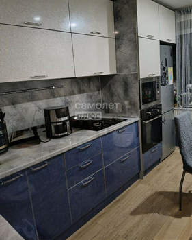 1-к квартира, вторичка, 42м2, 4/9 этаж