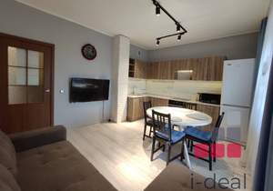 2-к квартира, вторичка, 58м2, 7/17 этаж