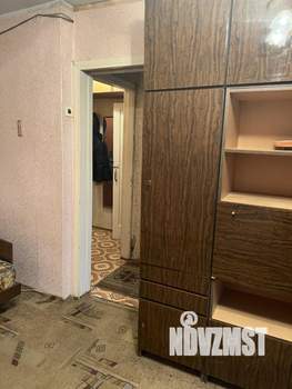 2-к квартира, вторичка, 40м2, 1/4 этаж