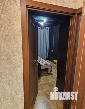 2-к квартира, вторичка, 40м2, 1/9 этаж