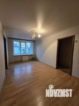 2-к квартира, вторичка, 43м2, 1/5 этаж