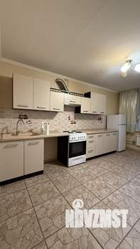 2-к квартира, вторичка, 65м2, 9/15 этаж