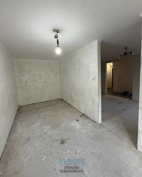 2-к квартира, вторичка, 46м2, 1/5 этаж