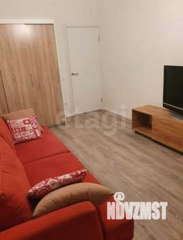 2-к квартира, вторичка, 54м2, 2/18 этаж