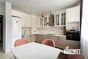 3-к квартира, вторичка, 66м2, 3/3 этаж