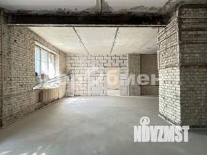 2-к квартира, вторичка, 65м2, 1/5 этаж