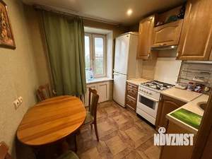 2-к квартира, вторичка, 42м2, 9/9 этаж