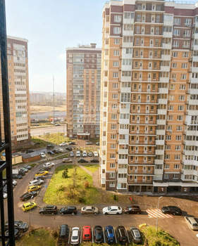 2-к квартира, вторичка, 60м2, 11/17 этаж